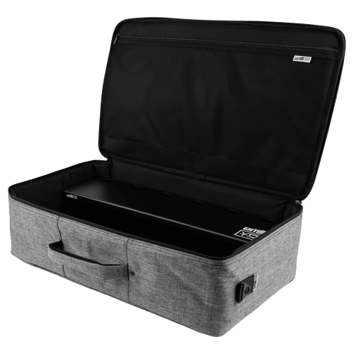   Gator Vertex Tour Compact Pedalboard with Gig Bag and Riser | 23" x 13"